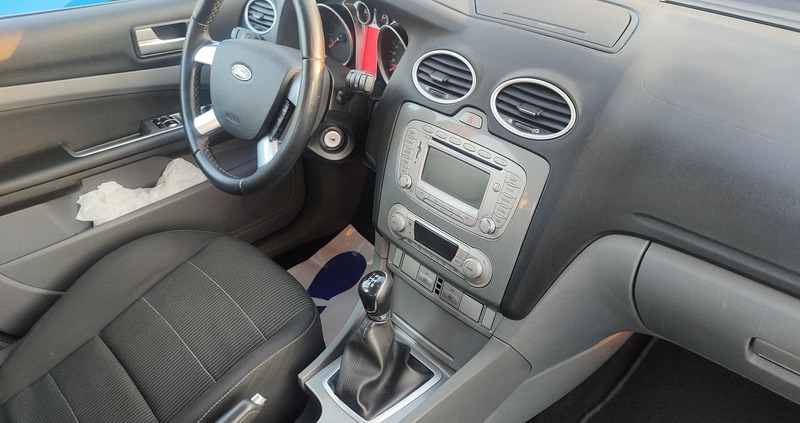 Ford Focus cena 16999 przebieg: 188000, rok produkcji 2010 z Suwałki małe 667